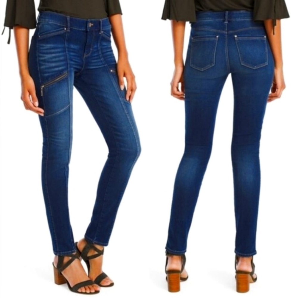 WHBM SKINNY ANKLE DARK WASH
ZIPPER DETAIL UTILITY JEAN LIKE NEW